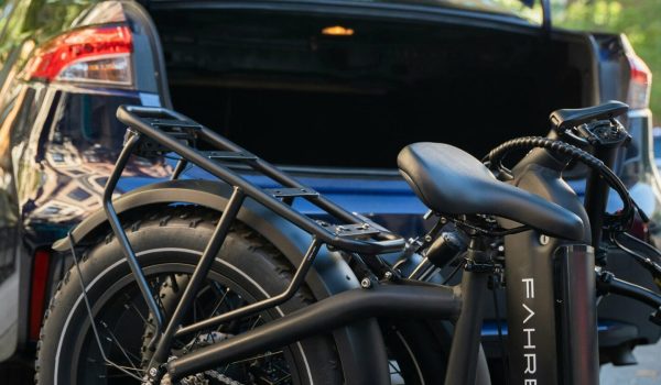 fahrbike-official-1SB4_7bYeNc-unsplash-min